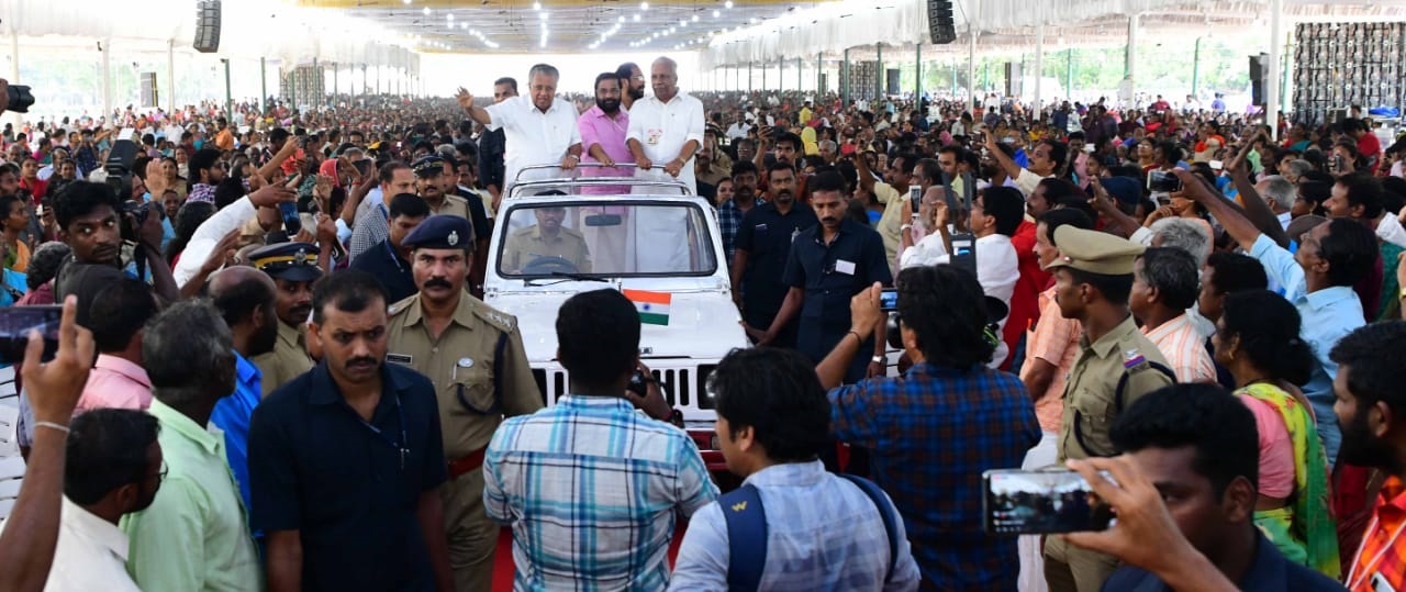 ലൈഫ് മിഷന്‍ - 2 ലക്ഷം വീടുകളുടെ പൂര്ത്തീകരണ പ്രഖ്യാപനവും