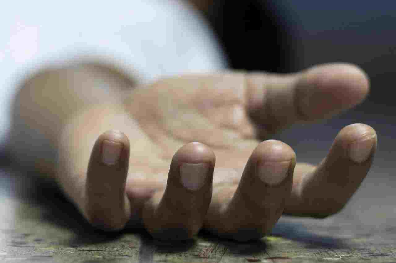 Suicide, news24, ews24english, pilibhit, up rape, up crime