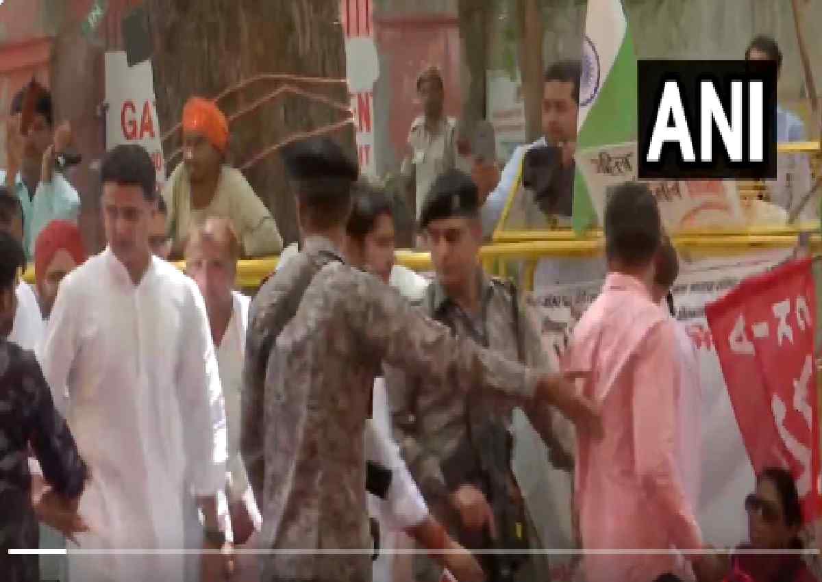 Sachin Pilot arrive at jantar mantar to meet wrestlers