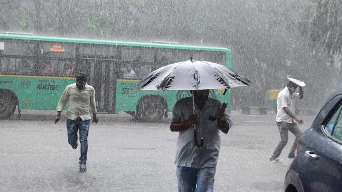DelMonsoon Havoc: Flooded Roads, Closed Metro Stations