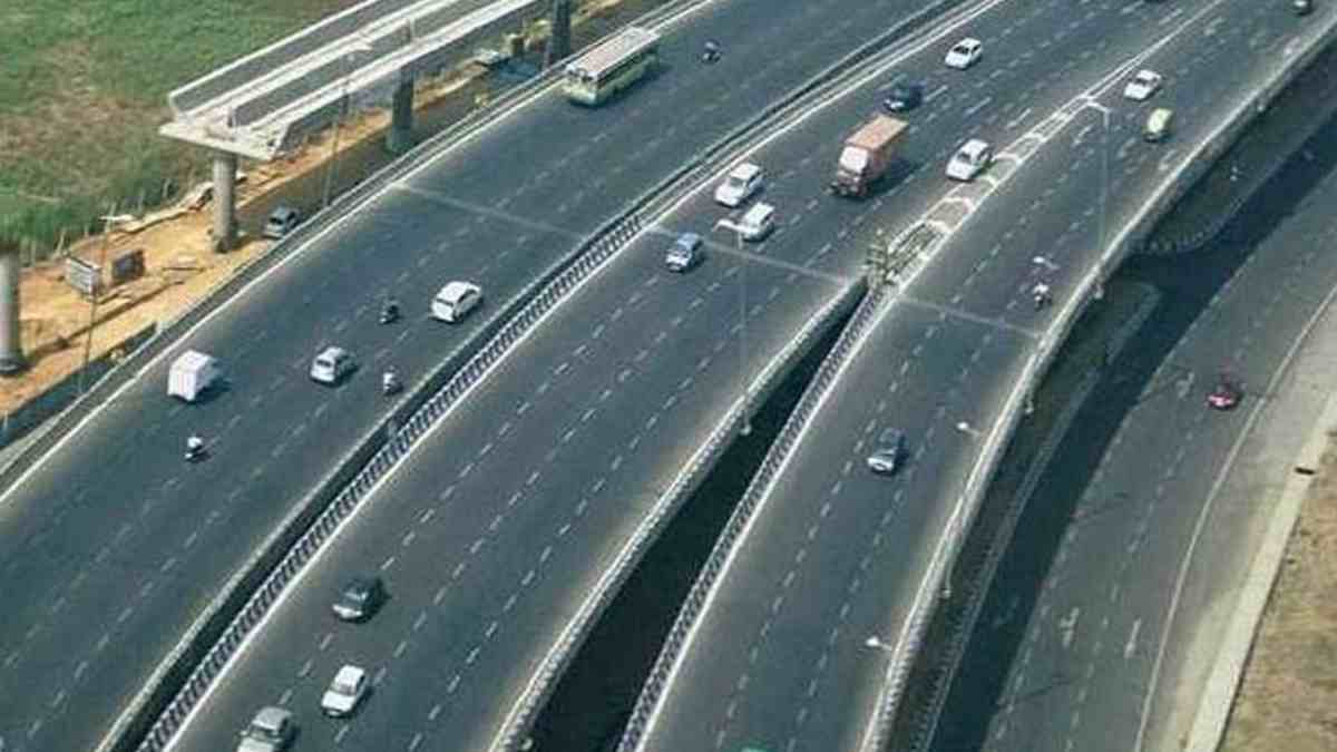 Mumbai-Pune Expressway
