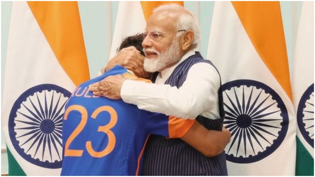 PM Modi Kuldeep Yadav