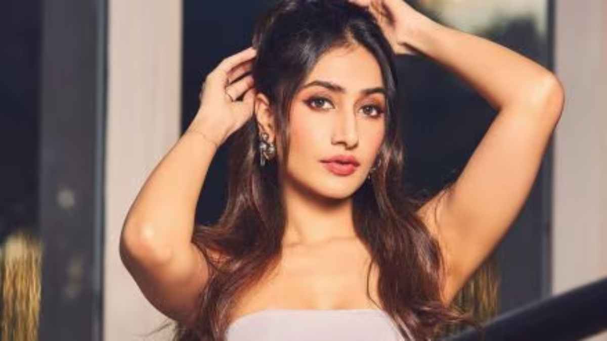 Dhanashree Verma Resumes Work Amidst Divorce Rumours, Collaborates With Mehzabeen Abdul Rehman For Shoot!