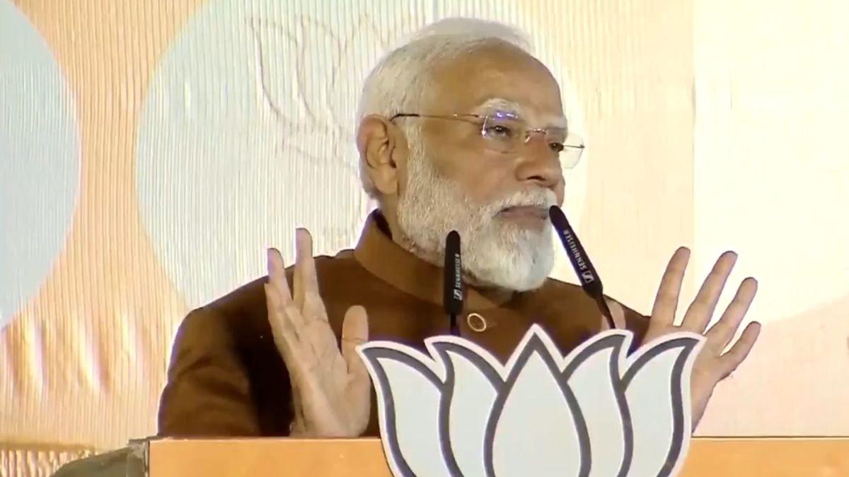 PM Modi Thanks Delhi For BJP's Historic Victory, Promises 'Double The Love' In Development