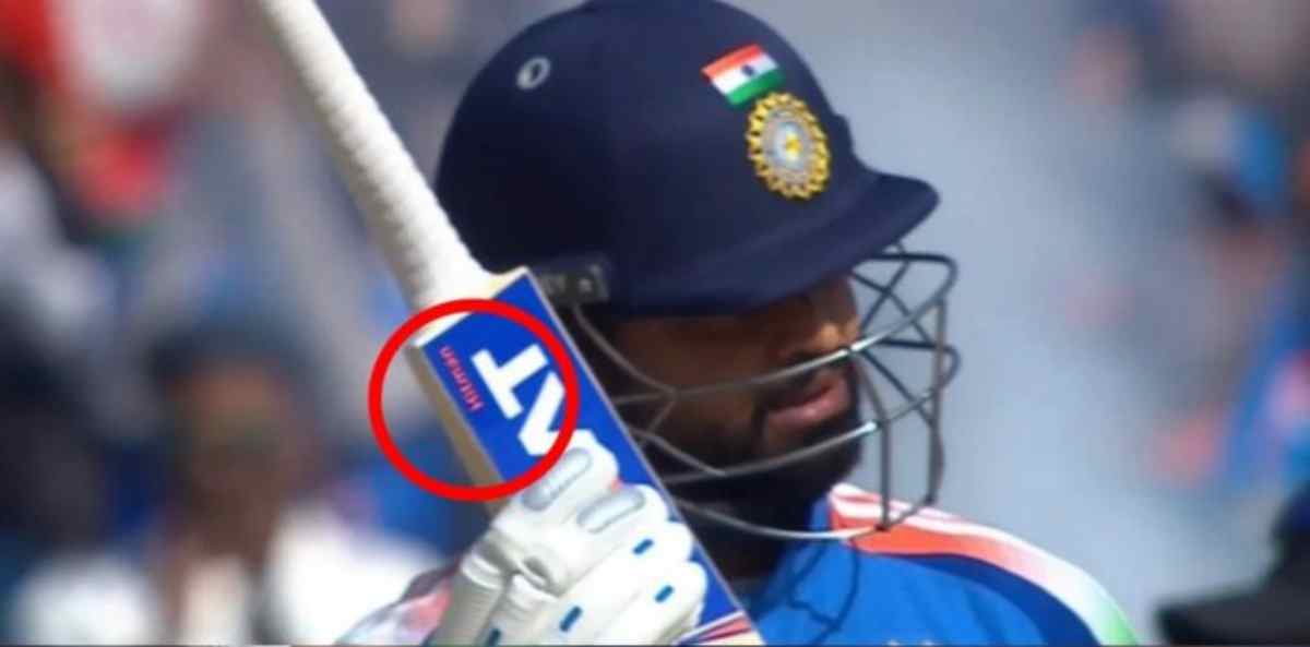 Shreyas Iyer during the match against New Zealand using Rohit Sharma's bat