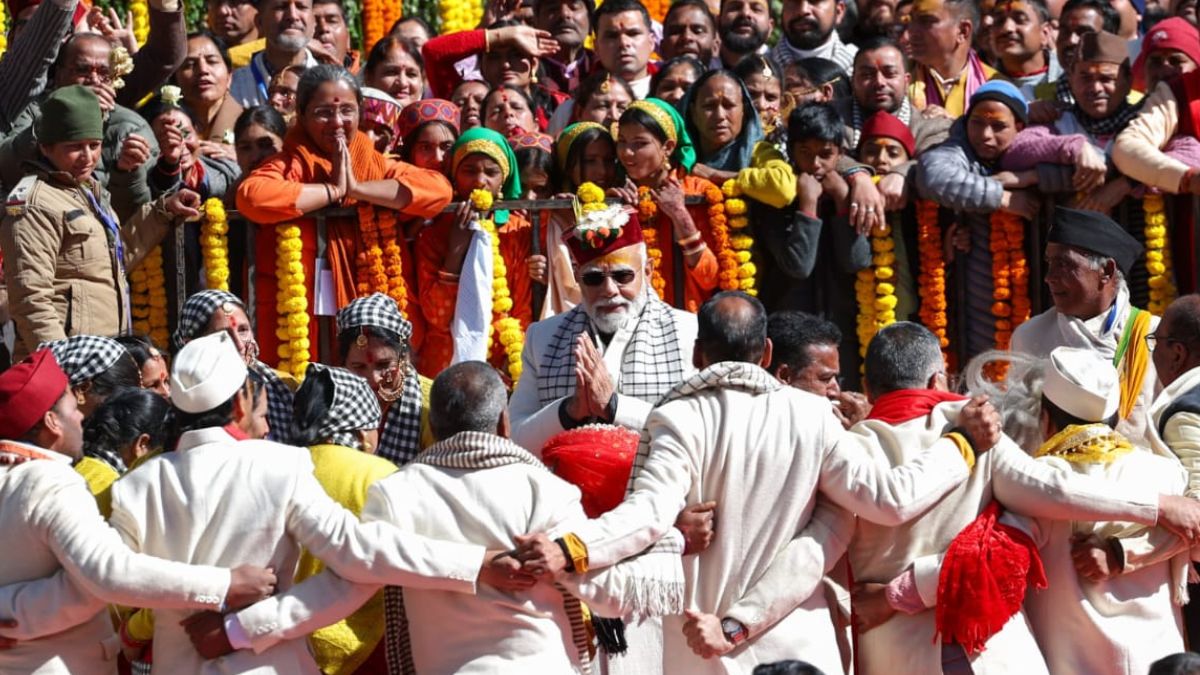 PM Modi Promotes Uttarakhand Winter Tourism From Mukhwa, Advocates 'Gham Tapo' And 'No Off-Season' Travel