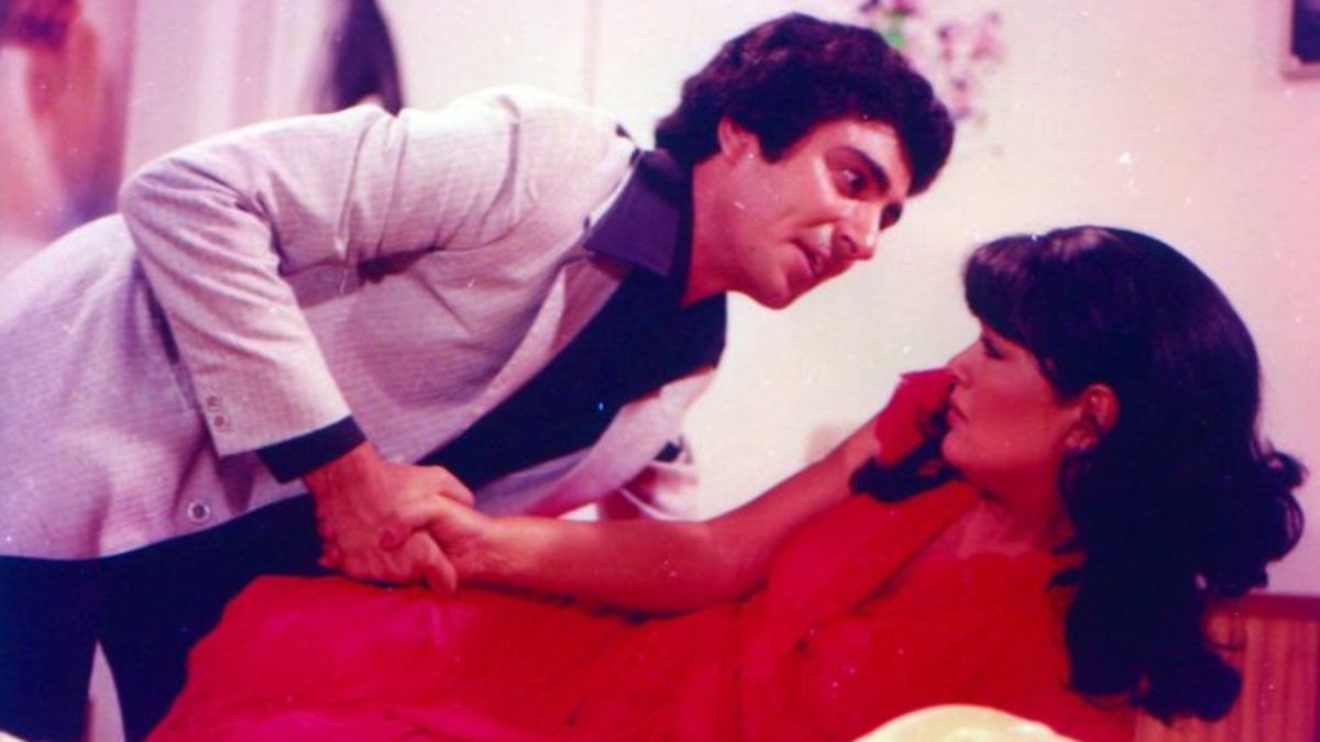 Raj Babbar Turns 73: How A Bold Role In 'Insaaf Ka Tarazu' Shaped His Career And Sparked A Storm!