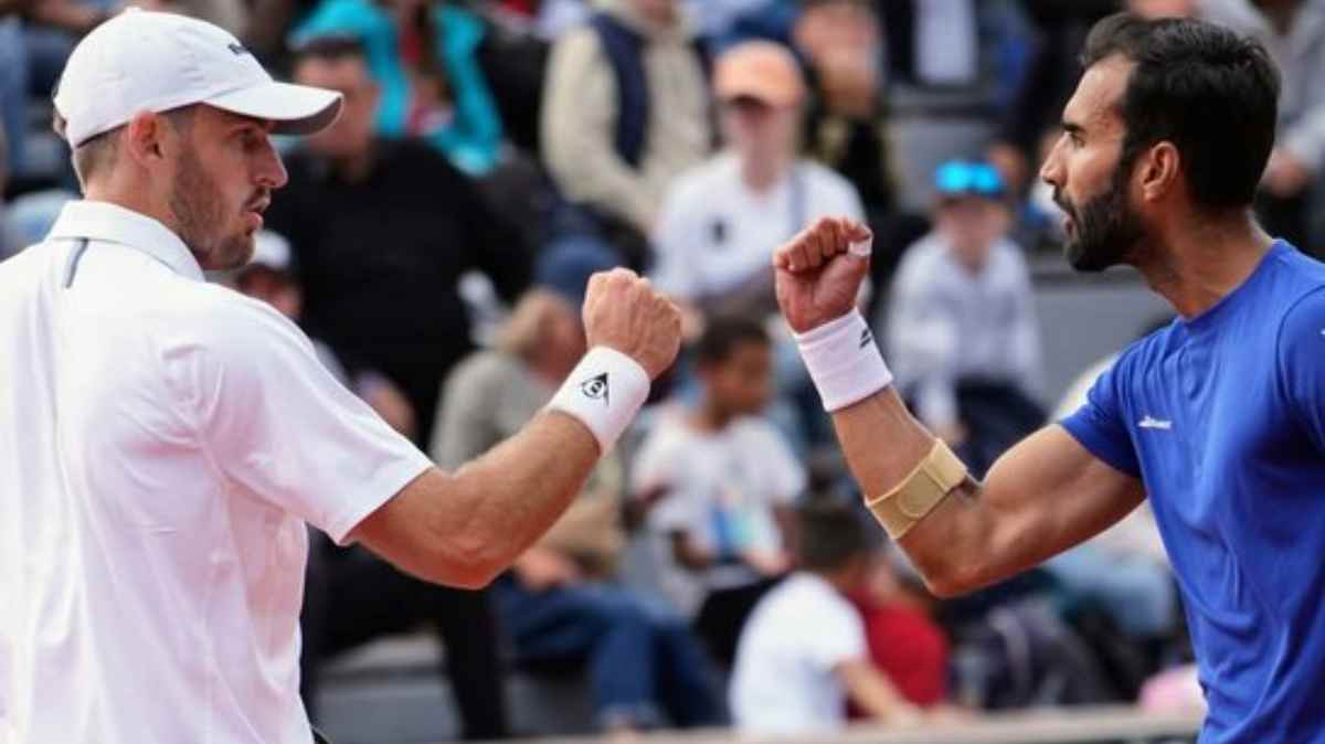 Robert Galloway and Yuki Bhambri
